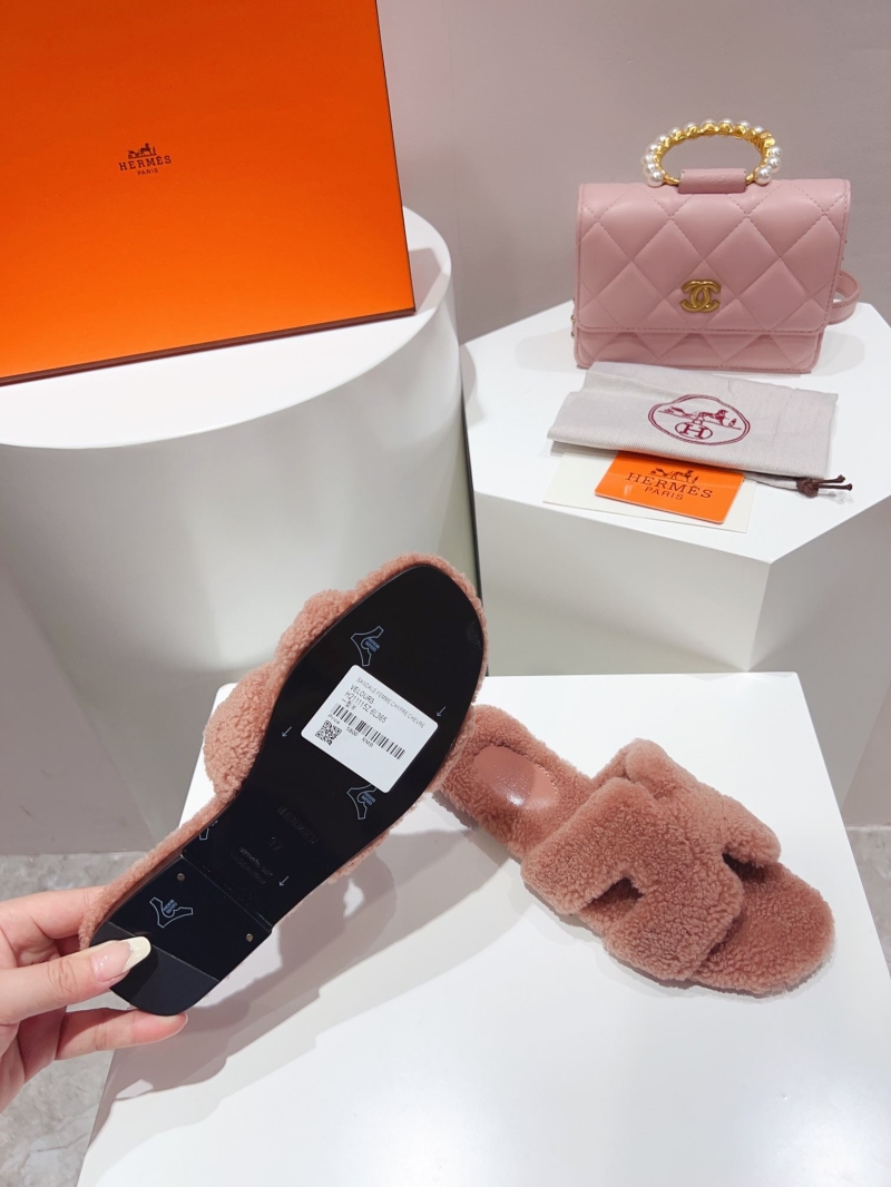 Hermes Slippers